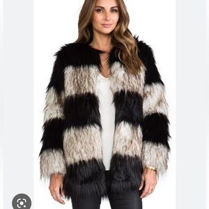 GUESS Faux Fur Shaggy Jacket Coat